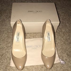 Jimmy Choo like new Gilbert tan pumps. Size 39.5